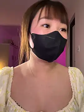 Snapshot of Miumeo20 chatting on 03/23/26, 03:49 Miumeo20 online show from 03/23/26, 03:49