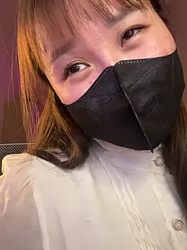 Snapshot of Miumeo20 chatting on 03/29/26, 04:07 Miumeo20 online show from 03/29/26, 04:07