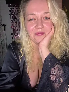 JenniferCarmen online show from 02/17/26, 03:19