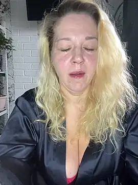 JenniferCarmen online show from 04/08/26, 02:33