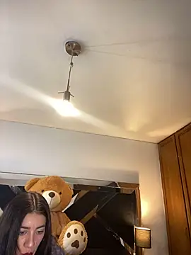 Snapshot of Moon_Magic666 chatting on 02/06/26, 05:49 Moon Magic666 online show from 02/06/26, 05:49