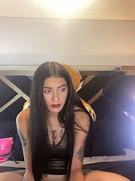 Snapshot of Moon_Magic666 chatting on 03/12/26, 09:43 Moon Magic666 online show from 03/12/26, 09:43