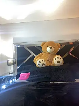 Snapshot of Moon_Magic666 chatting on 03/13/26, 08:26 Moon Magic666 online show from 03/13/26, 08:26