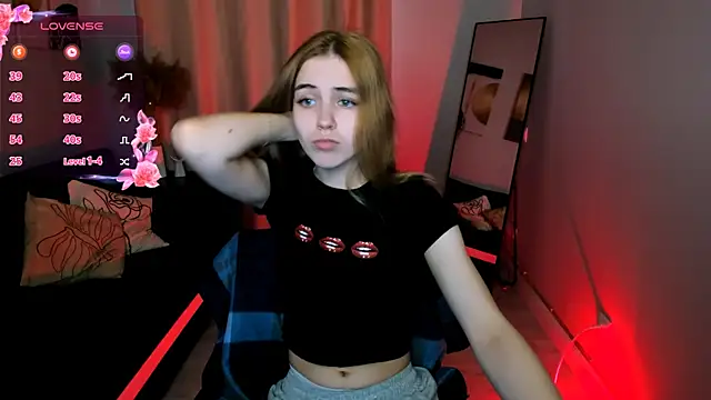 Bella xBaby online show from 04/14/26, 01:50