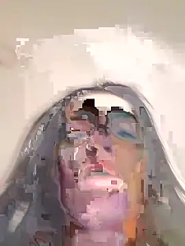 Snapshot of Lexiiskyyxo chatting on 04/18/26, 01:26 Lexiiskyyxo online show from 04/18/26, 01:26