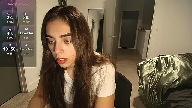 MilaSeren online show from 02/11/26, 02:16