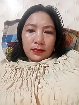 Snapshot of rika833 chatting on 12/14/25, 12:16 rika833 online show from 12/14/25, 12:16