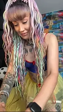 Tattoo  Moon online show from 07/07/26, 07:09