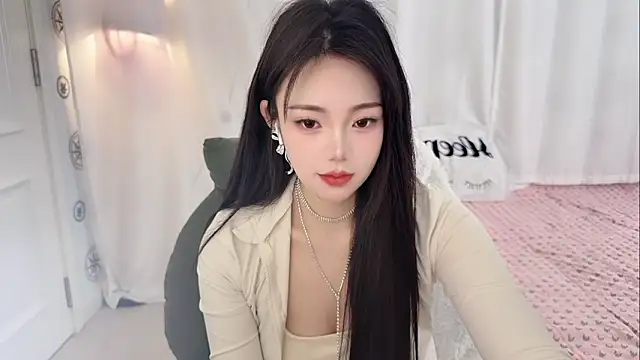 yuanbao8888 online show from 04/13/26, 04:51