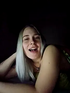 Snapshot of ChristinaWheeled11 chatting on 03/21/26, 07:28 ChristinaWheeled11 online show from 03/21/26, 07:28