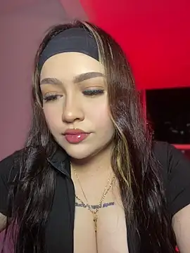 Snapshot of Daniela_ruizz chatting on 06/02/26, 02:02 Daniela ruizz online show from 06/02/26, 02:02