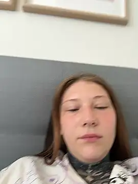 Snapshot of FionaMurr chatting on 01/09/26, 02:25 FionaMurr online show from 01/09/26, 02:25