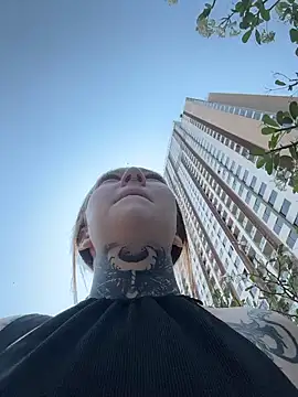 Snapshot of FionaMurr chatting on 02/22/26, 04:13 FionaMurr online show from 02/22/26, 04:13