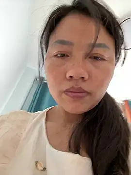 Snapshot of cmvoo chatting on 04/10/26, 03:45 cmvoo online show from 04/10/26, 03:45