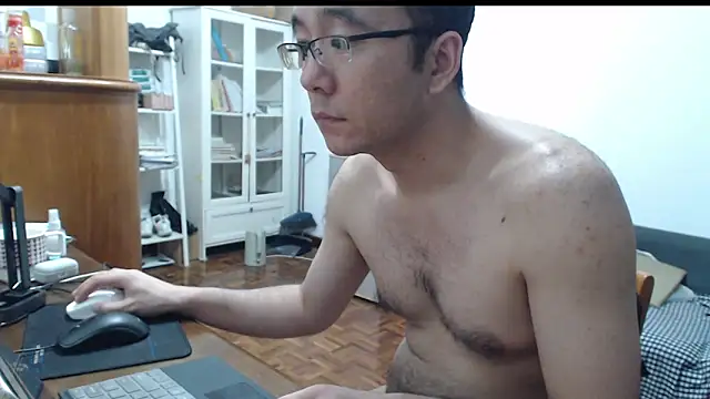 Snapshot of jjjjay123 chatting on 04/26/26, 01:20 jjjjay123 online show from 04/26/26, 01:20