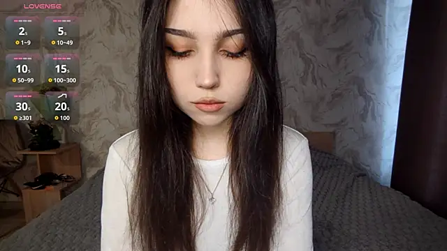 Qwami Amie online show from 03/31/26, 01:22