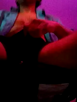 Snapshot of _Ramone666 chatting on 12/20/25, 05:31 Ramone666 online show from 12/20/25, 05:31