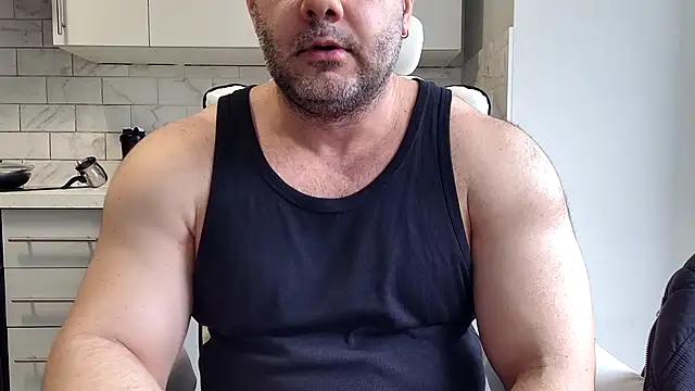 Snapshot of WildJohn_XX chatting on 03/25/26, 02:12 WildJohn XX online show from 03/25/26, 02:12