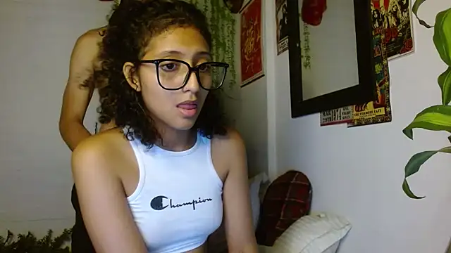 SweetEmxxx online show from 02/22/26, 12:01