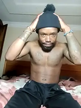 Snapshot of M_HANDSOME chatting on 12/14/25, 04:18 M HANDSOME online show from 12/14/25, 04:18