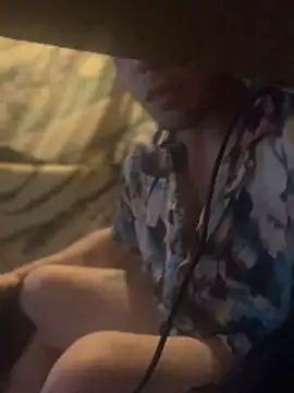 Snapshot of Ldnick69 chatting on 02/09/26, 01:04 Ldnick69 online show from 02/09/26, 01:04