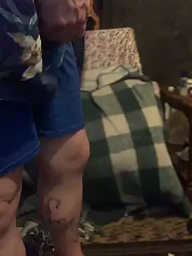 Snapshot of Ldnick69 chatting on 02/20/26, 06:26 Ldnick69 online show from 02/20/26, 06:26