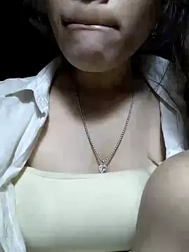 neko-nancy online show from 04/15/26, 02:40