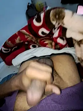 Snapshot of SHAKIVVVV chatting on 12/16/25, 06:40 SHAKIVVVV online show from 12/16/25, 06:40