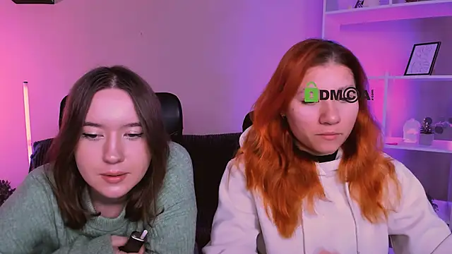 Snapshot of kimiko_shine chatting on 12/14/25, 10:20 kimiko shine online show from 12/14/25, 10:20