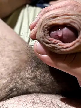 Snapshot of Tulechitarika chatting on 02/21/26, 03:18 Tulechitarika online show from 02/21/26, 03:18