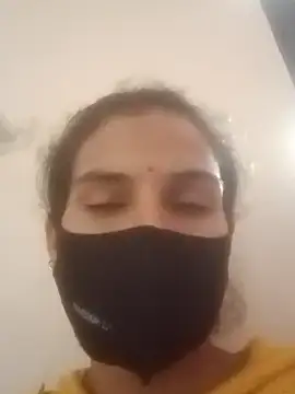 harshita01 online show from 02/10/26, 09:46