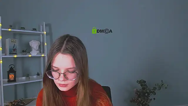 Snapshot of caroline_eclipse chatting on 12/14/25, 09:58 caroline eclipse online show from 12/14/25, 09:58