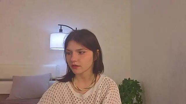 Snapshot of NyraVesperis chatting on 04/18/26, 06:39 NyraVesperis online show from 04/18/26, 06:39