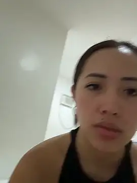 Serena reinaa online show from 12/23/25, 09:51