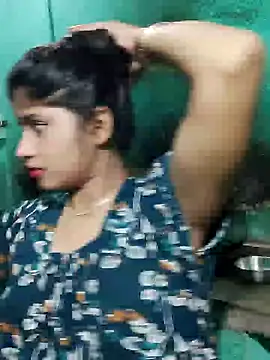 Snapshot of Cuple_masti72 chatting on 06/19/26, 02:43 Cuple masti72 online show from 06/19/26, 02:43