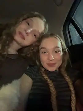 -teenytiny- online show from 02/15/26, 03:53