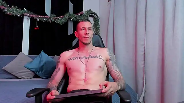 J king   online show from 12/16/25, 08:36