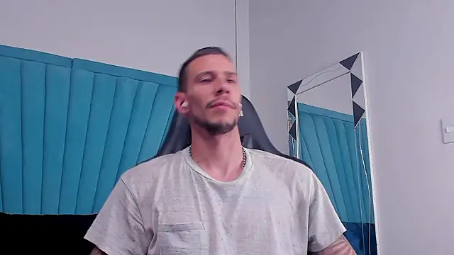 J king   online show from 03/04/26, 09:54