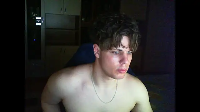 Snapshot of GymGuy0505 chatting on 01/08/26, 11:29 GymGuy0505 online show from 01/08/26, 11:29