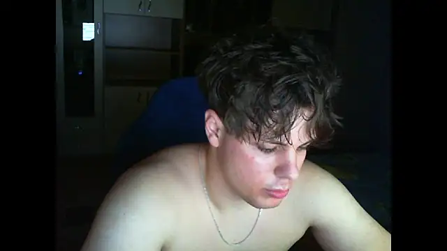 Snapshot of GymGuy0505 chatting on 01/10/26, 01:18 GymGuy0505 online show from 01/10/26, 01:18