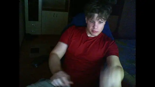 Snapshot of GymGuy0505 chatting on 01/14/26, 02:55 GymGuy0505 online show from 01/14/26, 02:55