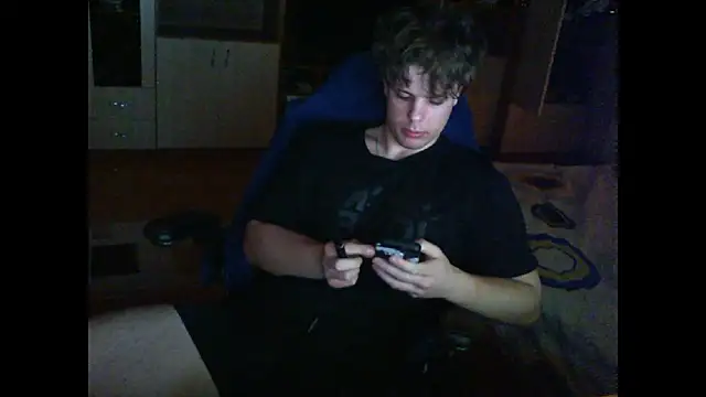 Snapshot of GymGuy0505 chatting on 02/03/26, 01:05 GymGuy0505 online show from 02/03/26, 01:05