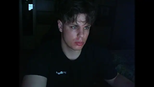 Snapshot of GymGuy0505 chatting on 02/14/26, 11:23 GymGuy0505 online show from 02/14/26, 11:23