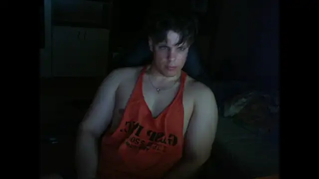 Snapshot of GymGuy0505 chatting on 02/20/26, 11:38 GymGuy0505 online show from 02/20/26, 11:38