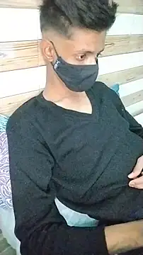 xoupleaura online show from 12/19/25, 02:24