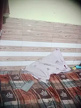 Snapshot of xoupleaura chatting on 06/06/26, 06:01 xoupleaura online show from 06/06/26, 06:01