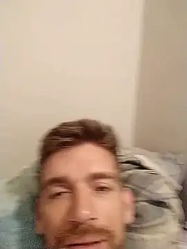 Snapshot of Nocturnesilence chatting on 12/22/25, 03:47 Nocturnesilence online show from 12/22/25, 03:47