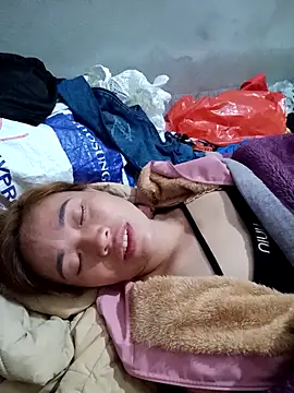 little-effy online show from 12/21/25, 09:11