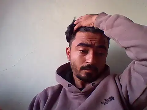 Snapshot of no_one_knows_ chatting on 12/14/25, 02:50 no one knows online show from 12/14/25, 02:50