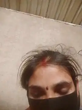 Laxmi9090 online show from 02/06/26, 10:57